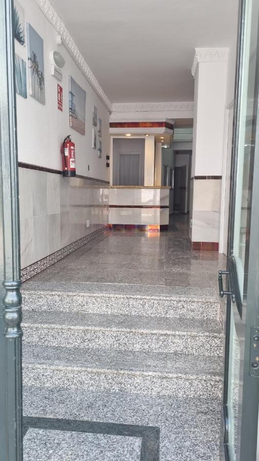 Hostal Nerjasol Ngoại thất bức ảnh