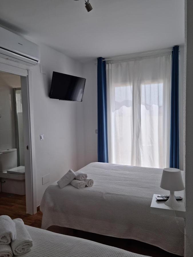 Hostal Nerjasol Ngoại thất bức ảnh